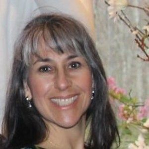 Meet your Posher, Desiree